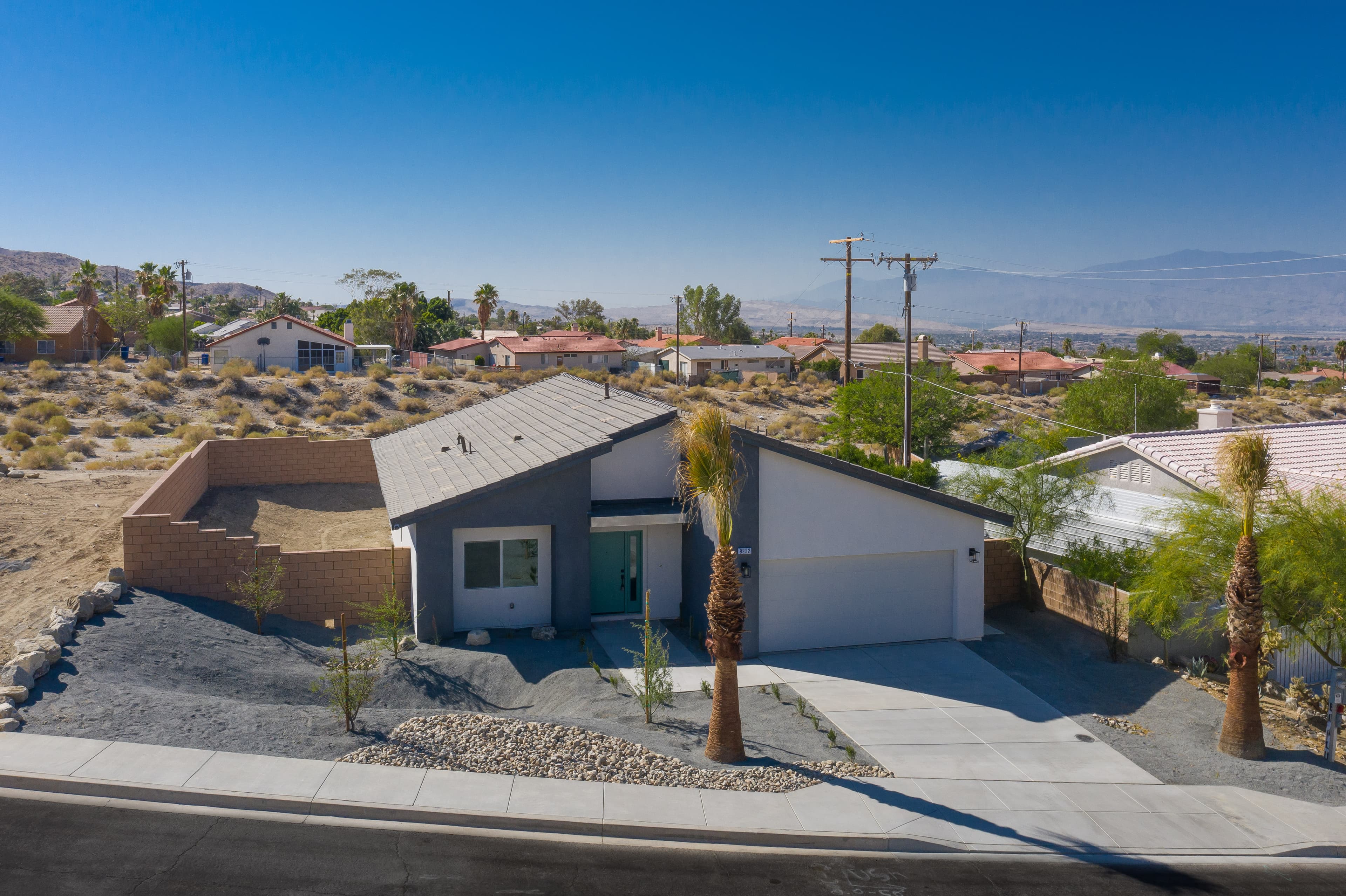 Santa Cruz & Verbena